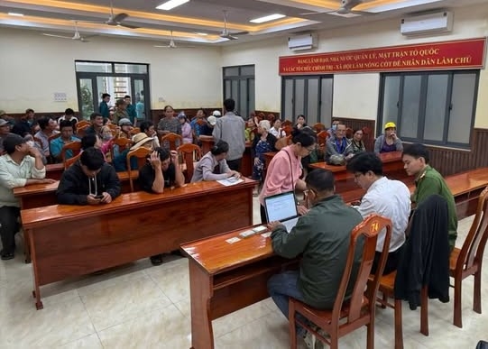 khanh hoa day nhanh giai ngan ho tro kinh phi doi voi nguoi dan vung lu hinh anh 3