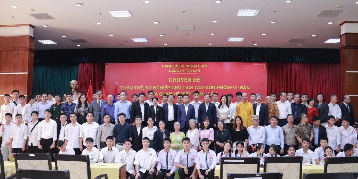 Chủ tịch Kaysone Phomvihane và quan hệ đặc biệt Việt - Lào