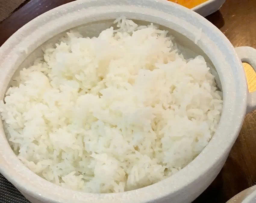 Ăn cơm nguội để giảm cân: Hiệu quả hay chỉ là lời đồn?