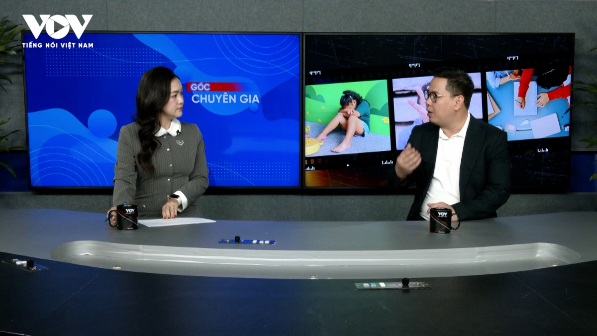 Giải pháp nào để chặn đứng bạo lực học đường trong thời đại mạng xã hội?