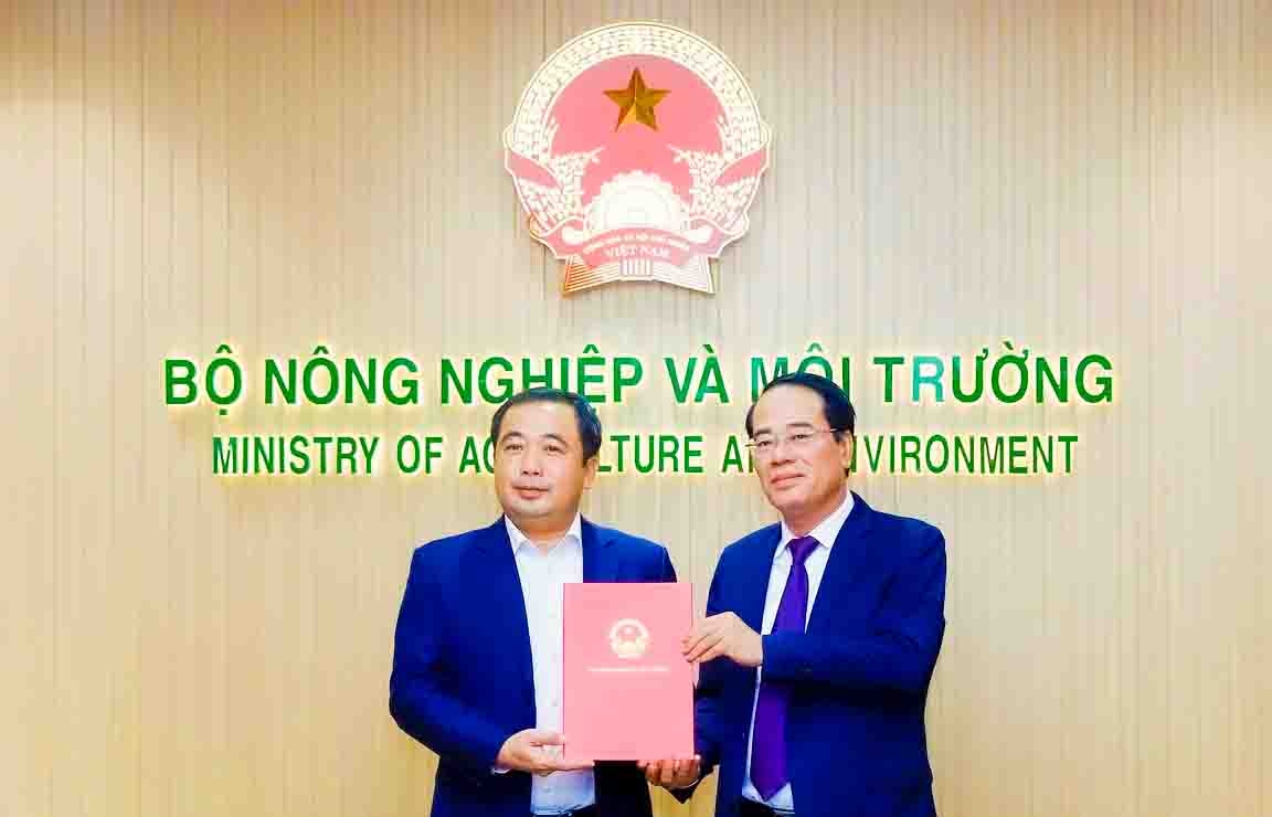 Ong tang the cuong giu chuc cuc truong cuc moi truong hinh anh 1