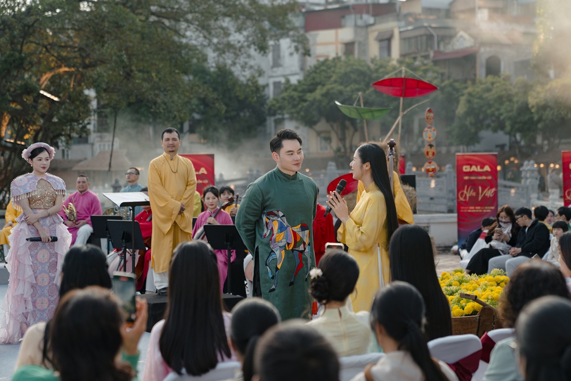 gala hon viet 2025 hanh trinh lam moi am nhac dan gian tren song vtv hinh anh 2