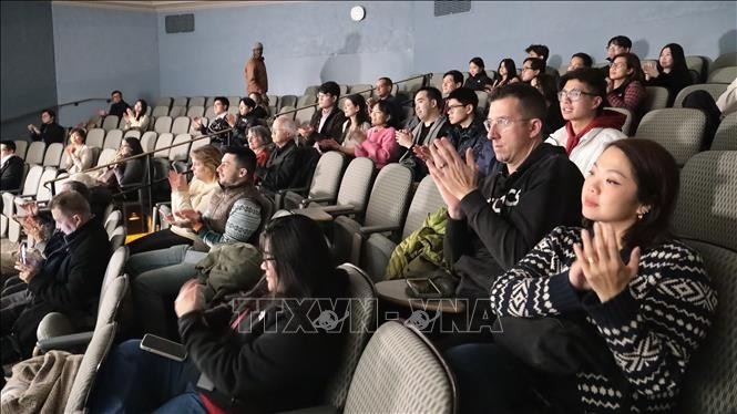 documentary film spreads vietnam s spirit, image in us picture 1