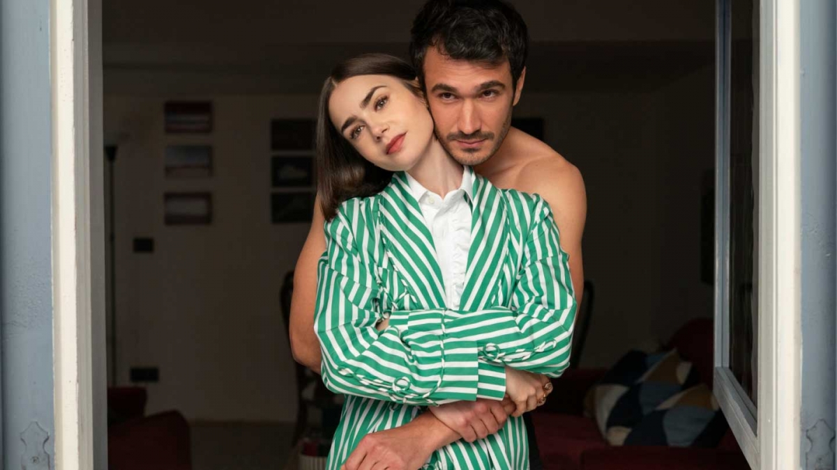  emily in paris mua 5 bung no tren mang xa hoi rome - paris gay sot hinh anh 1