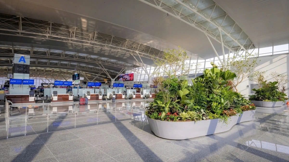 green, smart design of noi bai airport s expanded terminal t2 picture 15