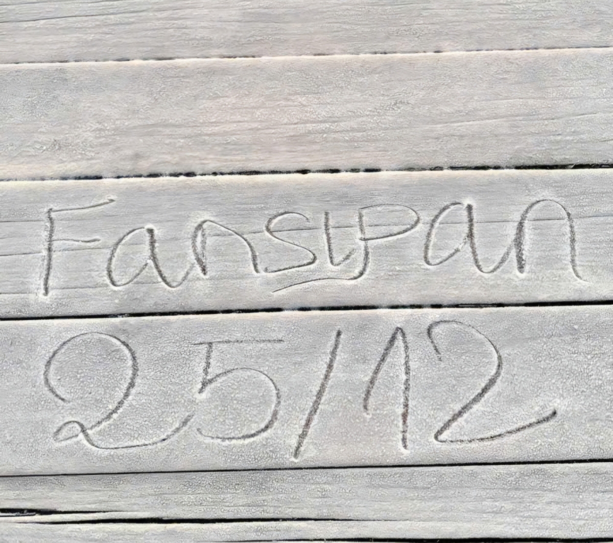 fansipan peak covered in frost as temperatures plunge to 1 c picture 4