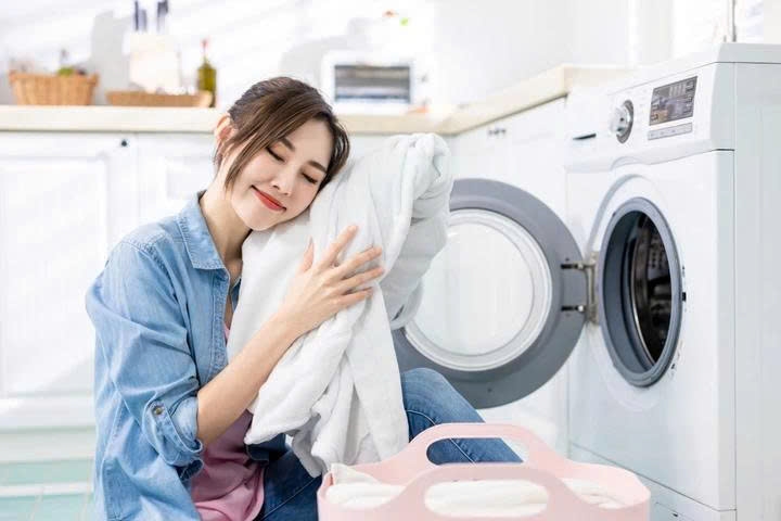 nen giat kho tai nha hay mang ra tiem hinh anh 1
