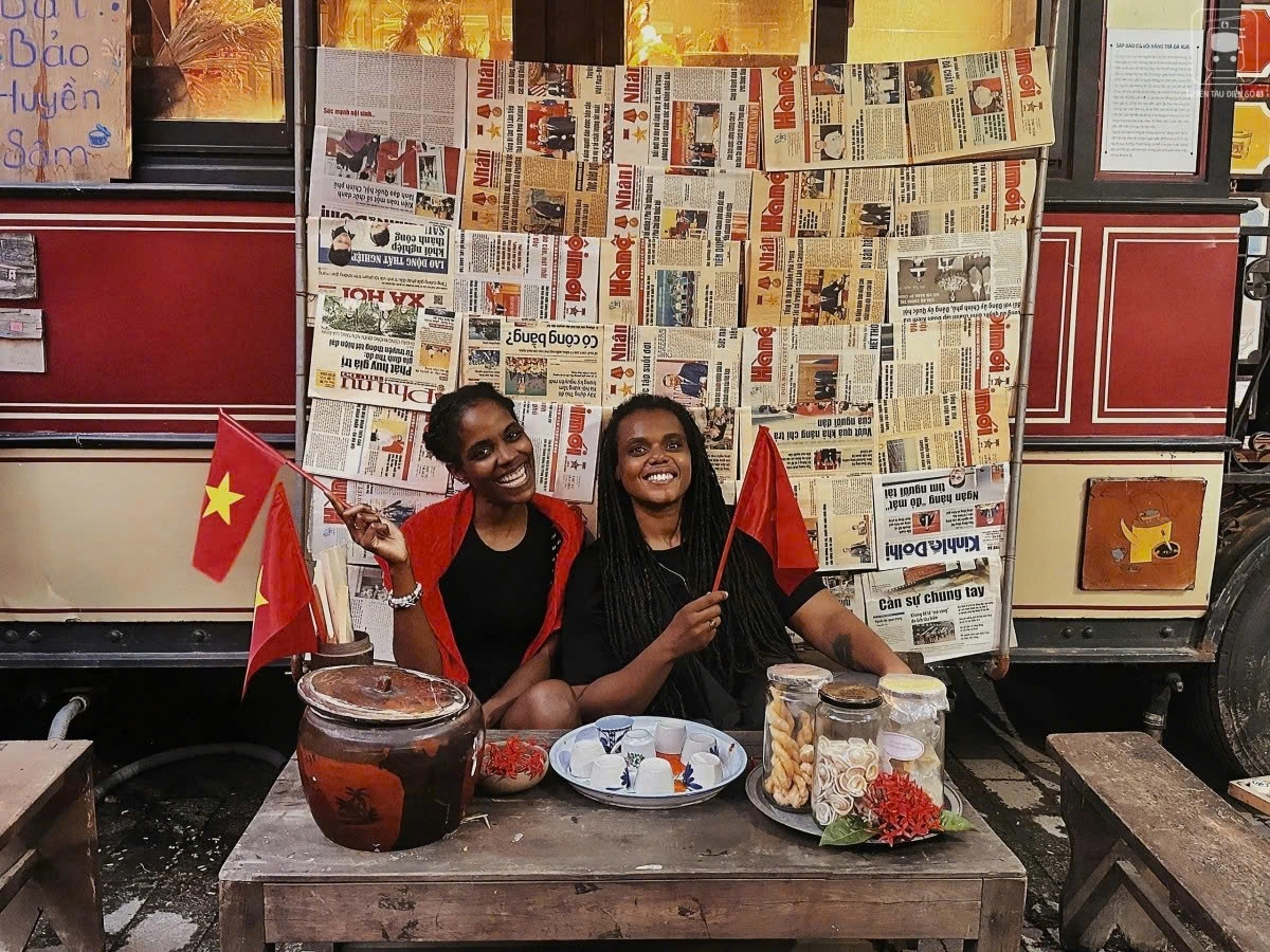 historic tram carriage offers glimpse of city life in the past picture 10