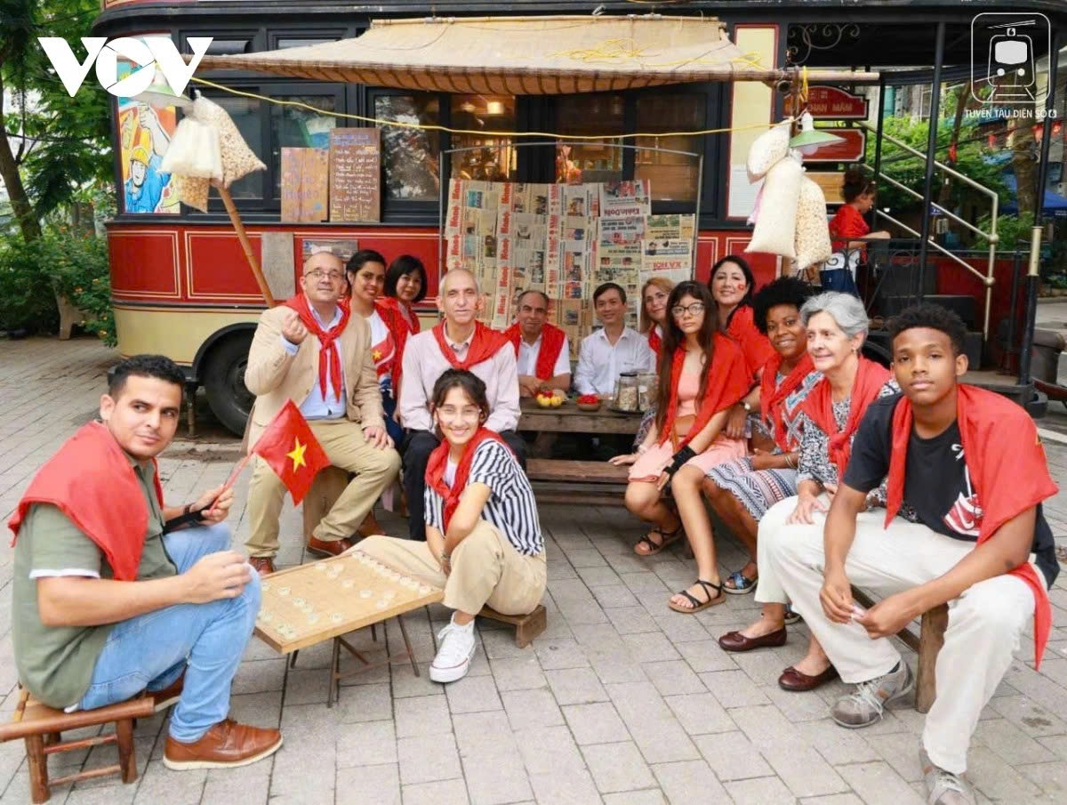 historic tram carriage offers glimpse of city life in the past picture 11