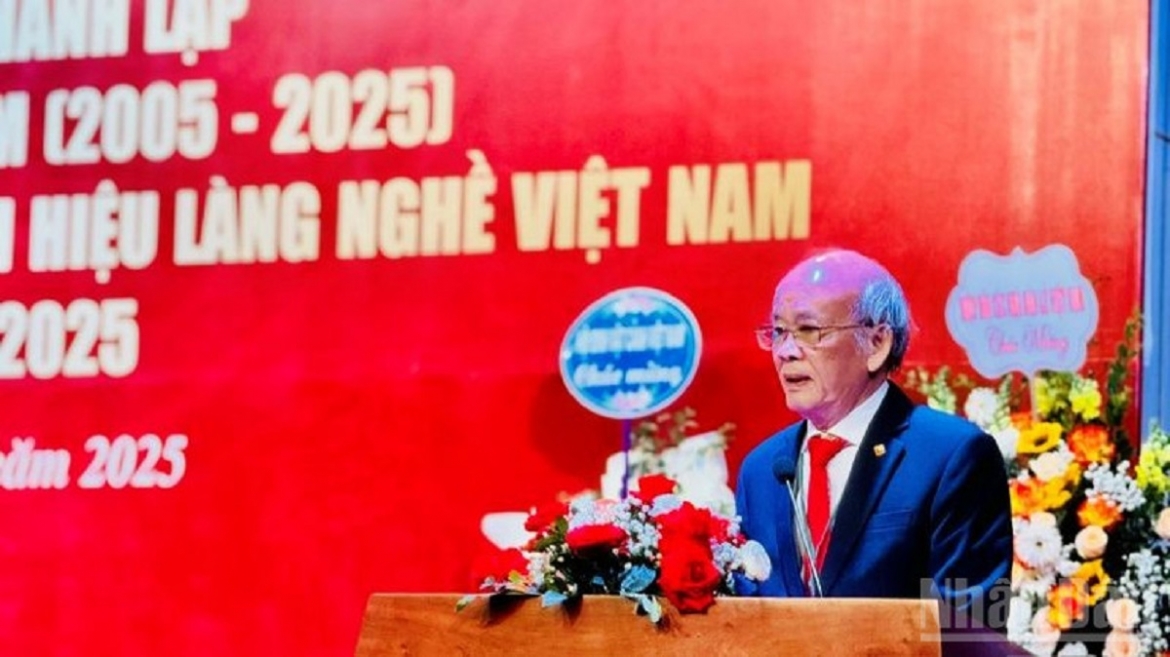 vinh danh 153 nghe nhan, tiep suc bao ton lang nghe viet hinh anh 1
