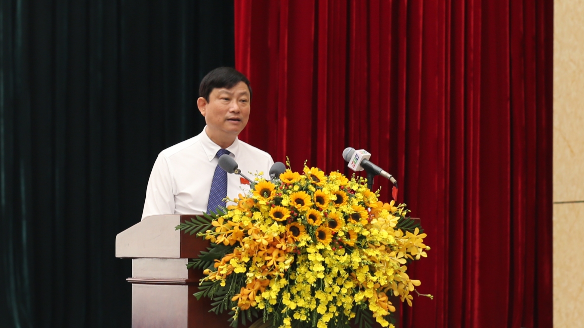 hDnd tp.hcm hop phien cuoi nam ban hon 50 nghi quyet quan trong hinh anh 1