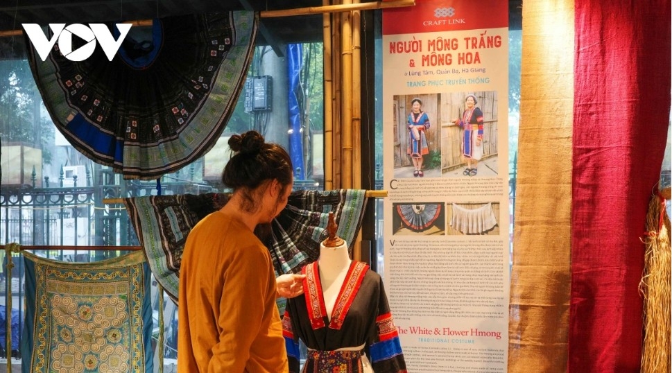 indigo hues and mong brocade light up hanoi picture 11