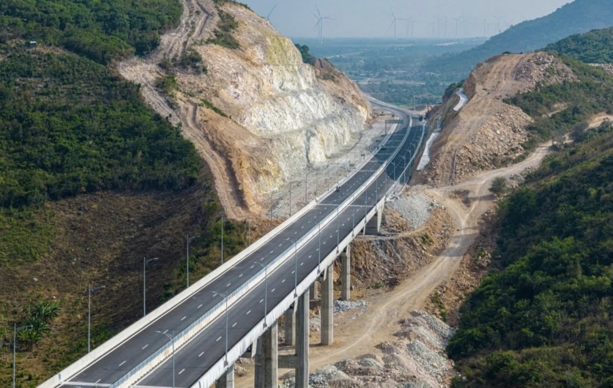 infrastructure breakthroughs power vietnam s development ambitions picture 2