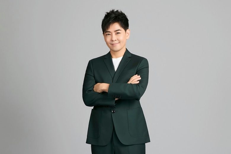 lam chi dinh gay soc voi dien mao tre trung o tuoi 51 hinh anh 2