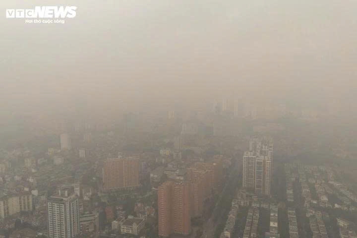 Không khí Hà Nội xấu trở lại sau hai ngày cải thiện