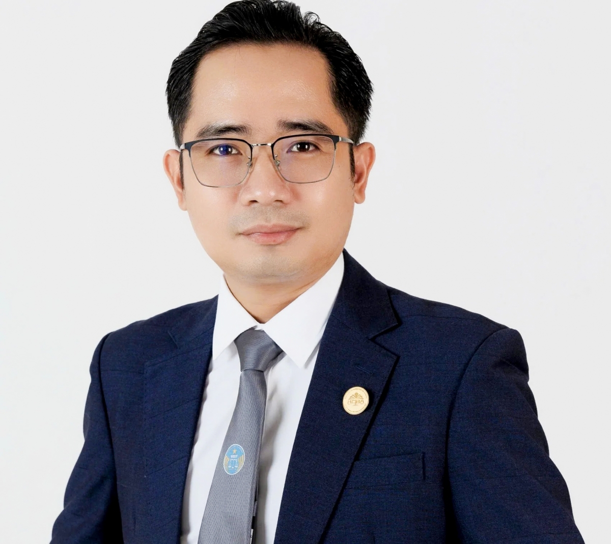 shark thủy lừa hơn 7.600 tỷ đồng nhưng tiêu hết, nạn nhân có cơ hội đòi lại tiền hình ảnh 2 shark thuy lua hon 7.600 ty dong nhung tieu het, nan nhan co co hoi doi lai tien hinh anh 2