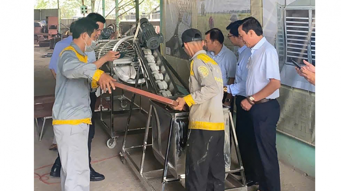 Doi moi tu duy, tao dong luc thi dua yeu nuoc trong doanh nghiep tu nhan hinh anh 1