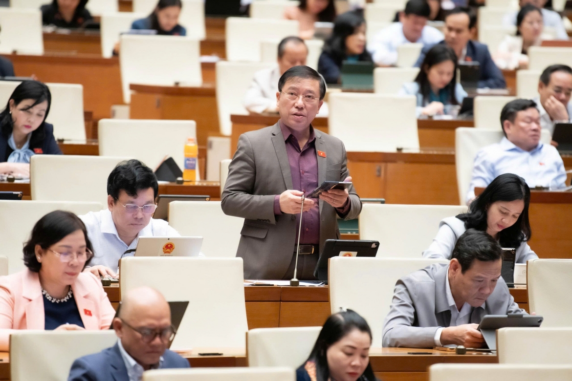 Dbqh lo ngai tinh hinh toi pham cong nghe cao va kien nghi giai phap hinh anh 1