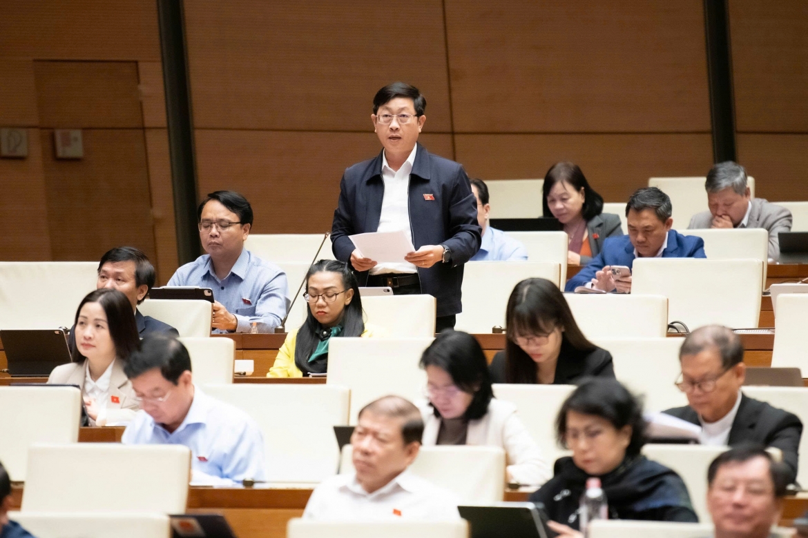 Dbqh lo ngai tinh hinh toi pham cong nghe cao va kien nghi giai phap hinh anh 2