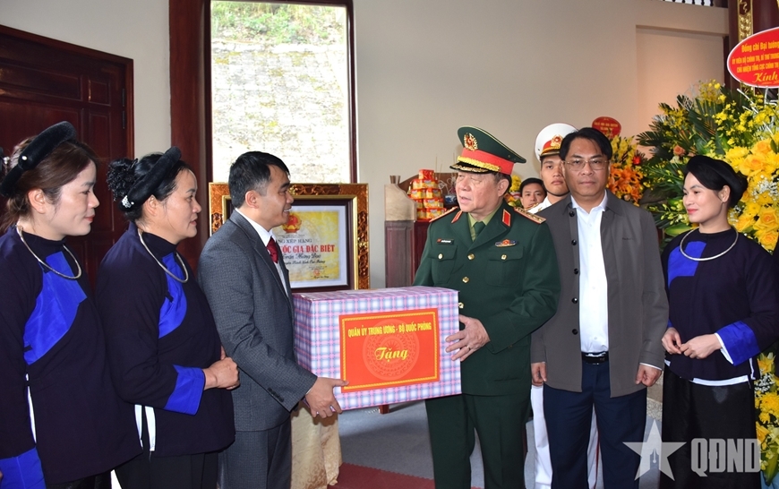Dai tuong nguyen trong nghia chu tri cac hoat dong tri an, ve nguon tai cao bang hinh anh 3