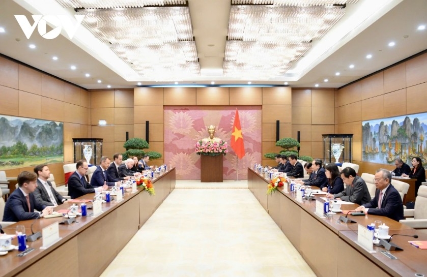 vietnam, russia desire stronger paliamentary cooperation picture 2