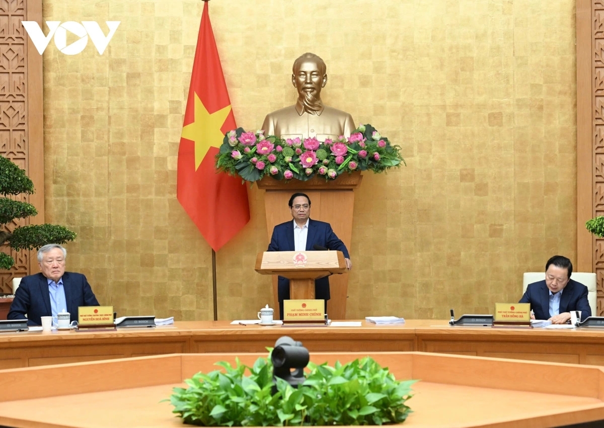 vietnam maintains macro stability, accelerates public investment picture 2