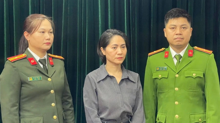 bat tam giam giam doc cong ty ngoc viet education lien quan ve day bon canh chim troi hinh anh 1