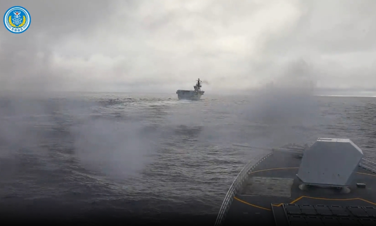 Trung Quốc diễn tập hỏa lực tầm xa và phòng không chống ngầm quanh Đài Loan