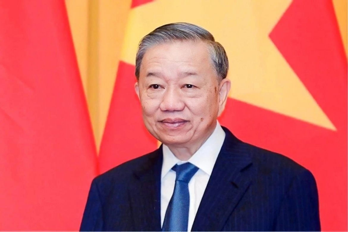 bai viet cua tong bi thu to lam quan doi nhan dan vung buoc duoi co Dang quang vinh hinh anh 1