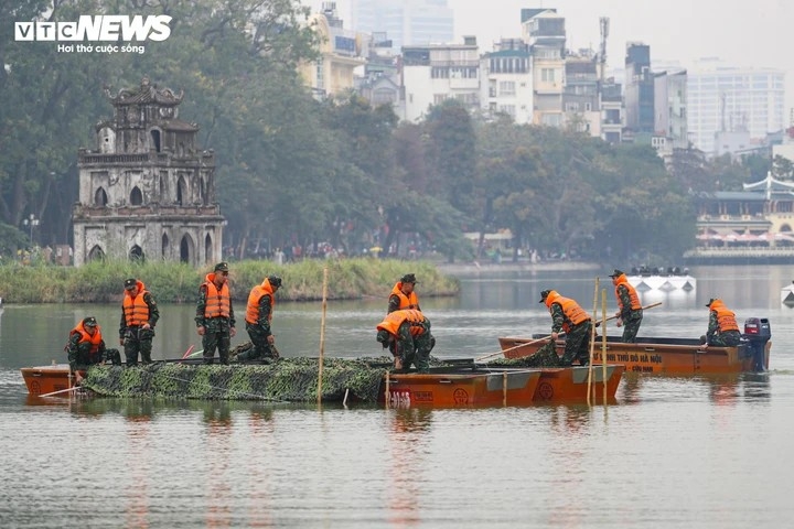 can canh tran dia phao hoa san sang khai hoa don nam moi 2026 tai ha noi hinh anh 4