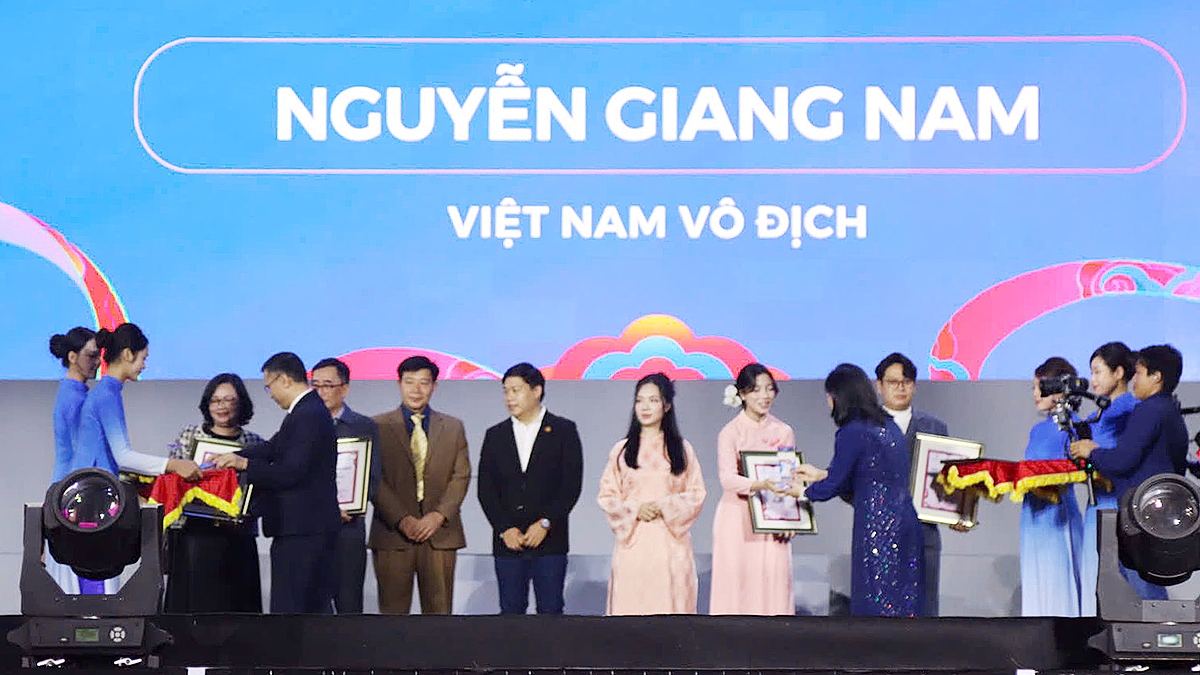 הפיצו את המסר של וייטנאם שמחה, שלווה, אנושית וצבעונית, תמונה 4