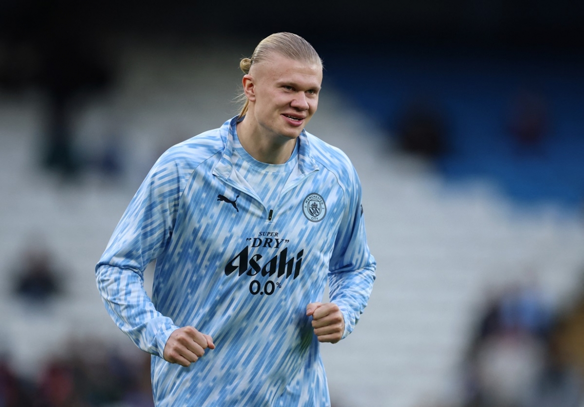 man city thang nhe sunderland, gay ap luc lon len arsenal hinh anh 10