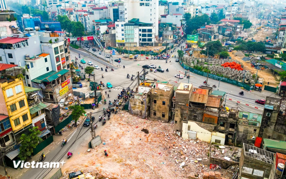 Giải phóng mặt bằng luôn là “nút thắt” tại các dự án hạ tầng giao thông