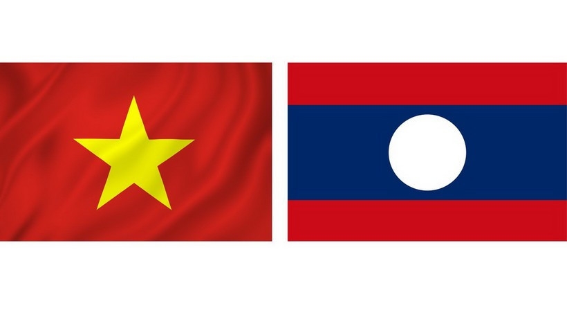 vietnamese front leader congratulates laos on 50th national day picture 1