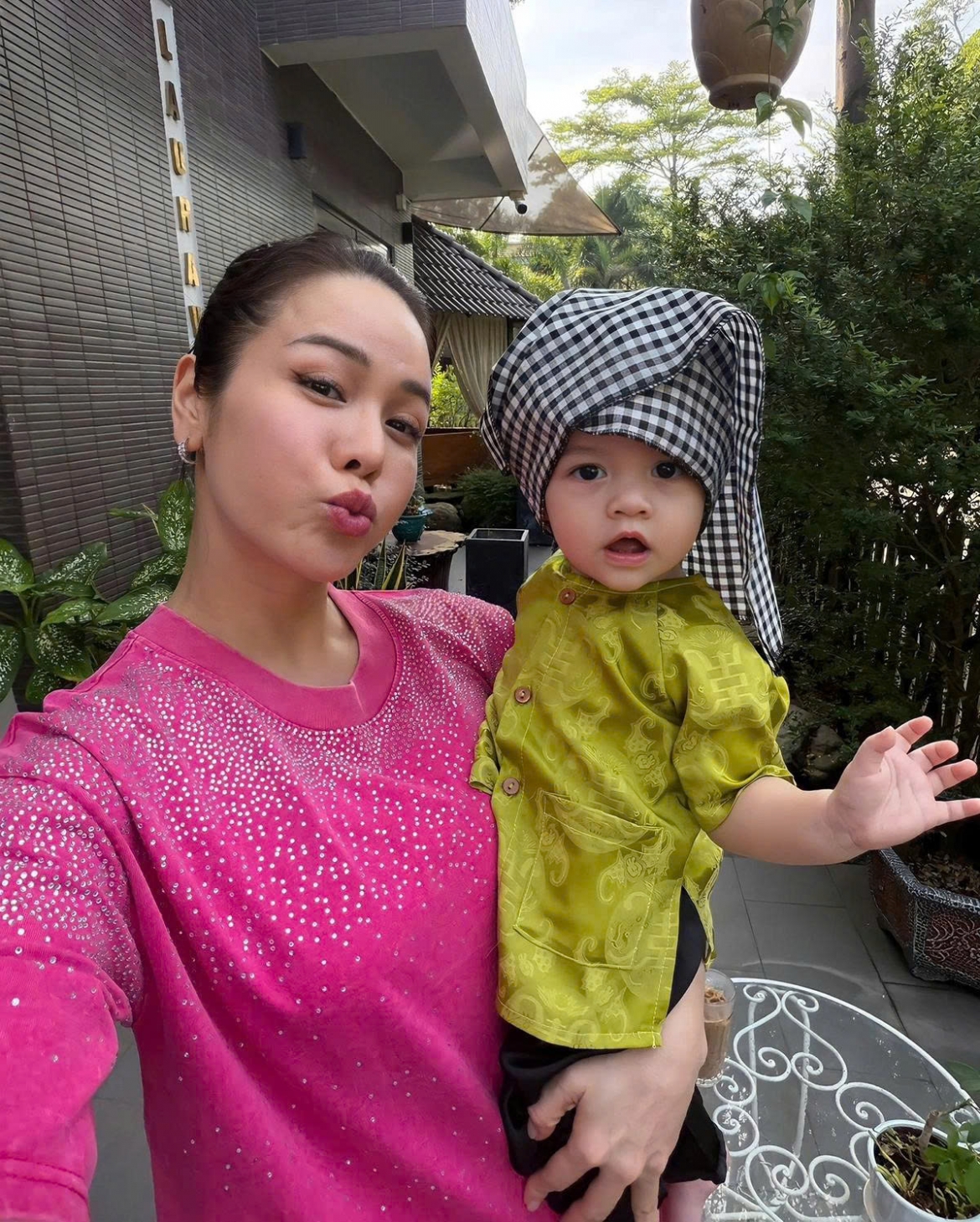 sao viet 2 12 vo chong rapper ha le don con dau long hinh anh 3