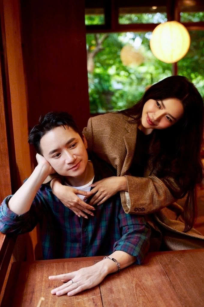 sao viet 3 12 phan manh quynh va vo ky niem 10 nam yeu nhau hinh anh 1