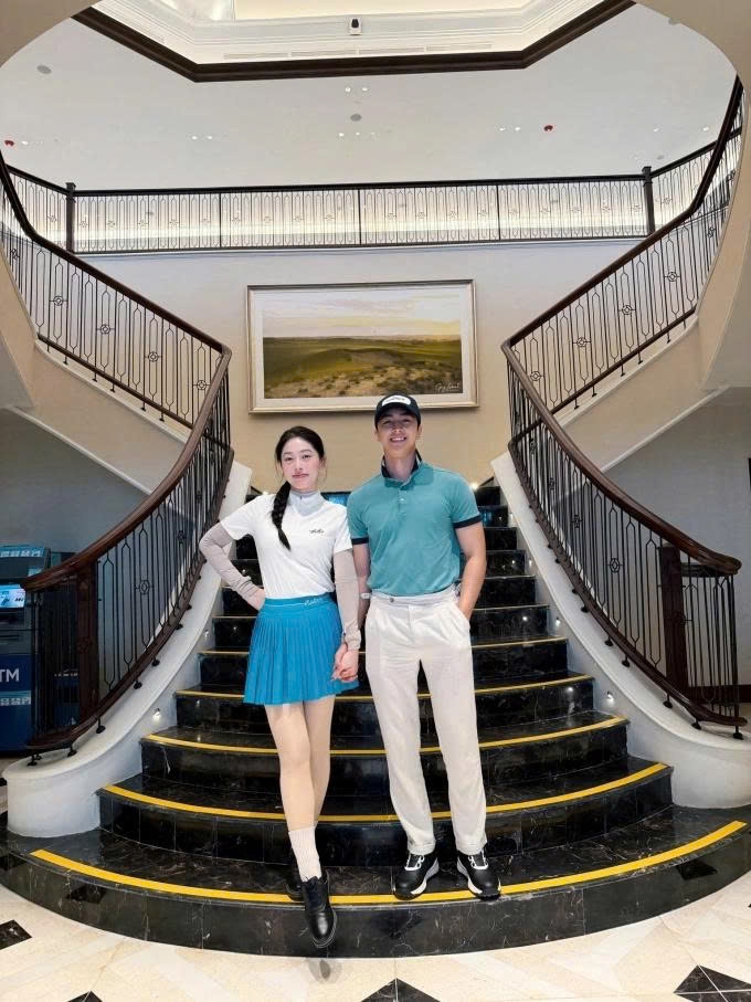 sao viet 6 12 ca si vu duy khanh phu vo ban bun dau mam tom hinh anh 6