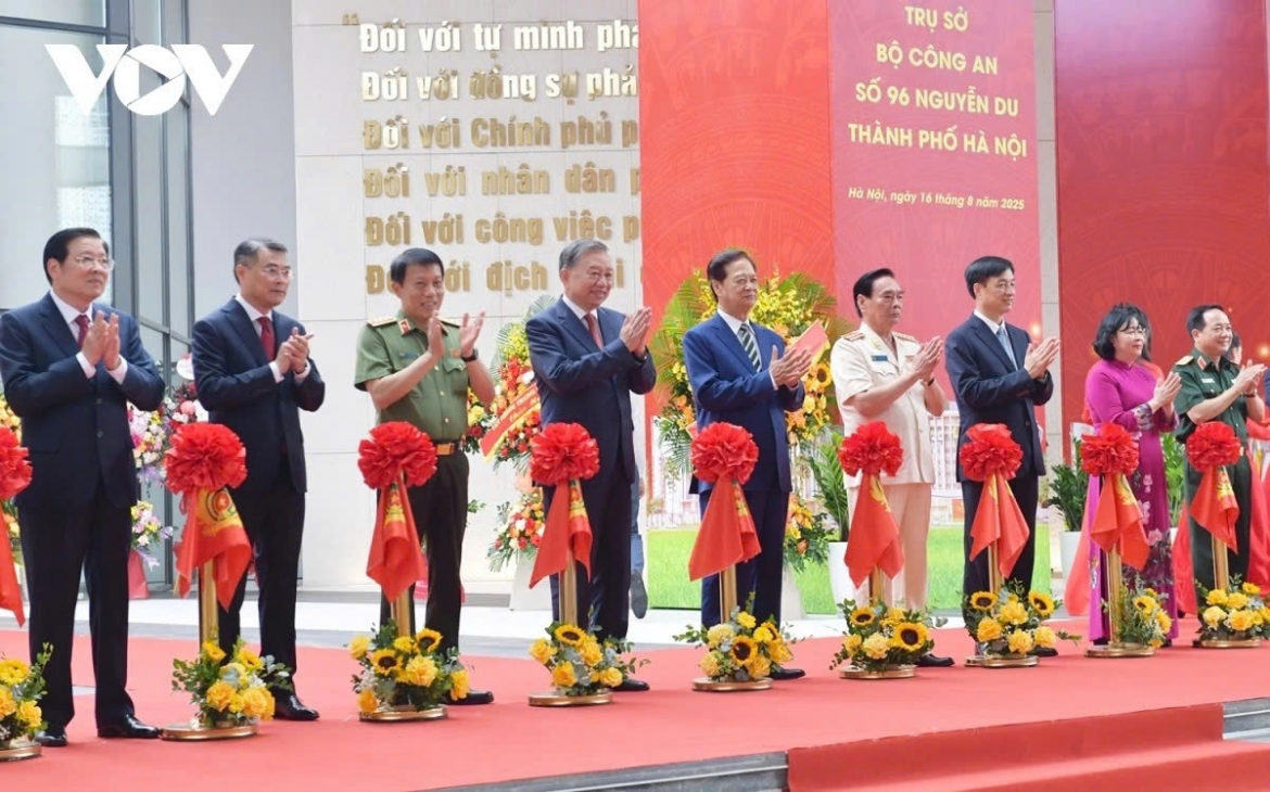 nhung dau an noi bat cua luc luong cong an nhan dan nam 2025 hinh anh 8