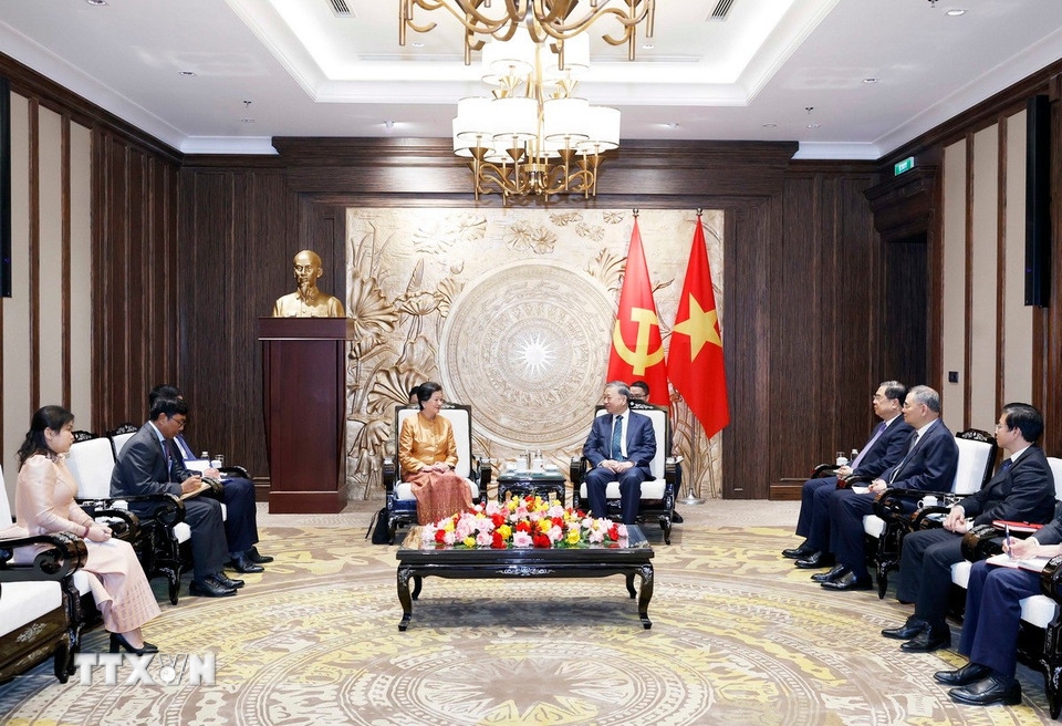 tong bi thu to lam tiep Dai su campuchia chea kimtha chao tu biet hinh anh 1