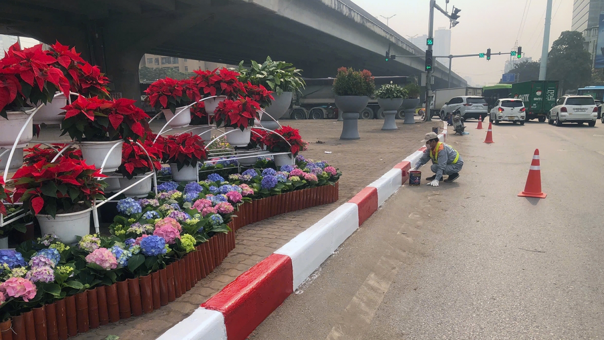 Hà Nội duy tu hệ thống kết cấu hạ tầng giao thông phục vụ Đại hội XIV của Đảng