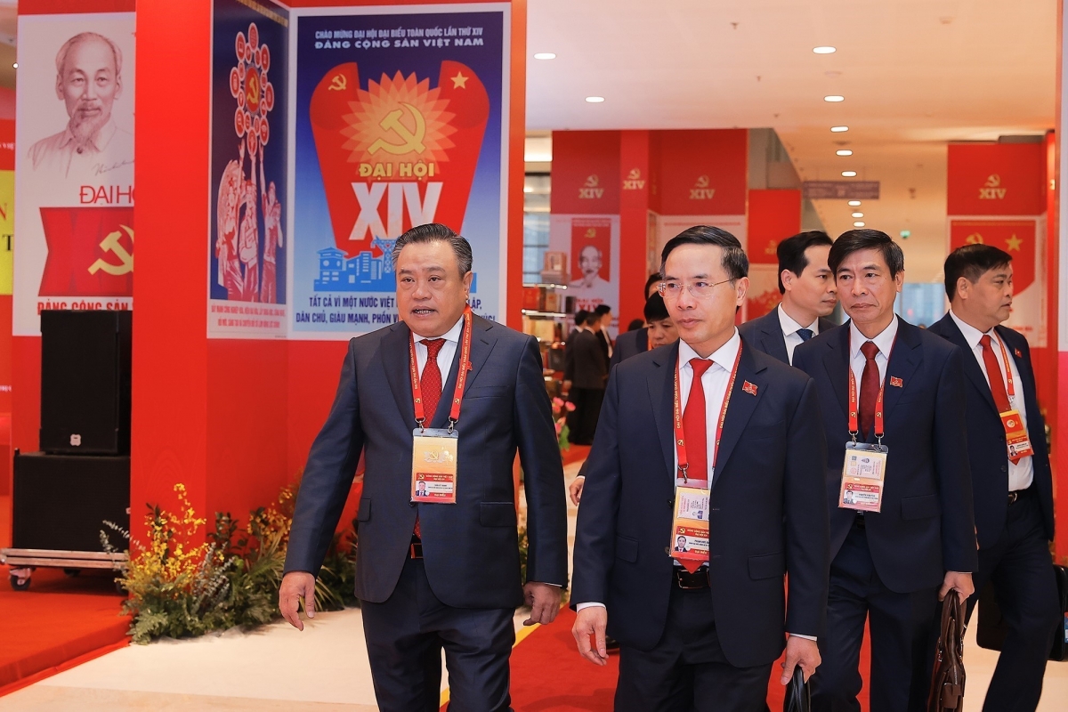 Dai hoi xiv cua Dang buoc sang ngay lam viec thu ba, thuc hien nhieu noi dung quan trong hinh anh 3