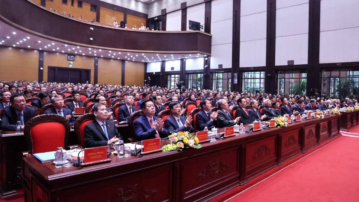 tong bi thu to lam cong tac noi chinh phai dung, trung, kip thoi va nhan van hinh anh 2