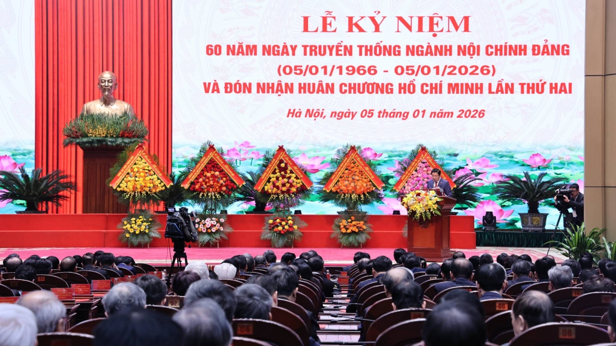 tong bi thu to lam cong tac noi chinh phai dung, trung, kip thoi va nhan van hinh anh 4