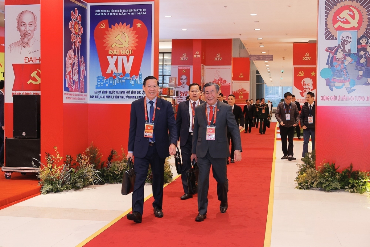 Dai hoi xiv cua Dang buoc sang ngay lam viec thu ba, thuc hien nhieu noi dung quan trong hinh anh 6