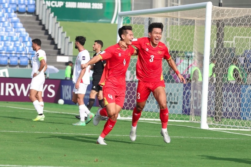 vietnam u23 open afc u23 asian cup with composed win over jordan picture 1