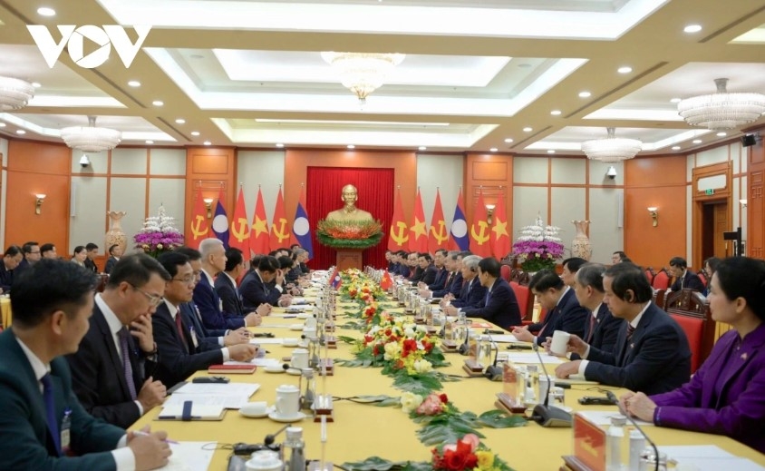 vietnam and laos reaffirm strategic cohesion at top leaders talks picture 1