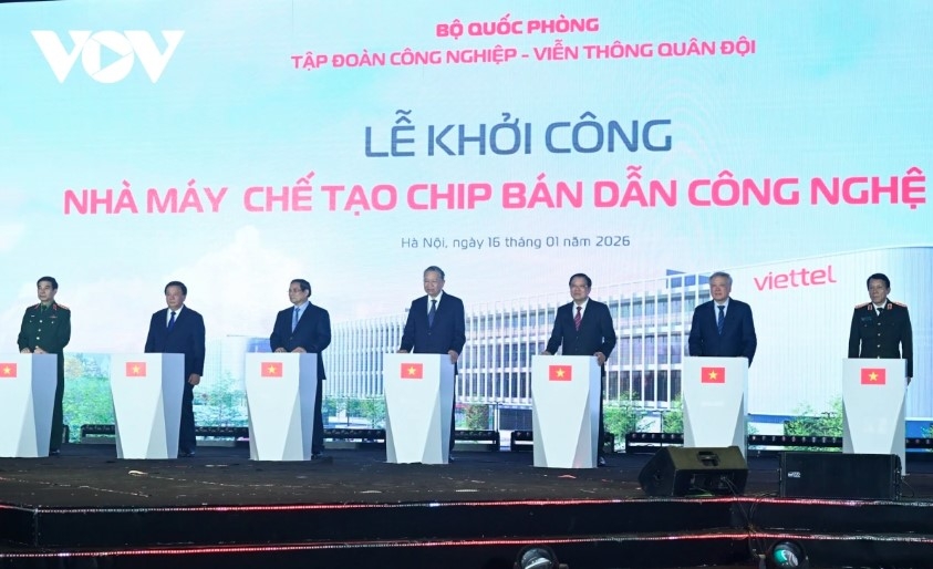 party leader attends groundbreaking of high-tech semiconductor manufacturing plant picture 2