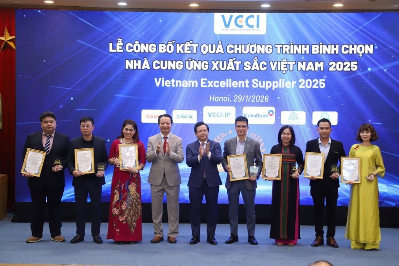 27 outstanding vietnamese suppliers honoured picture 1