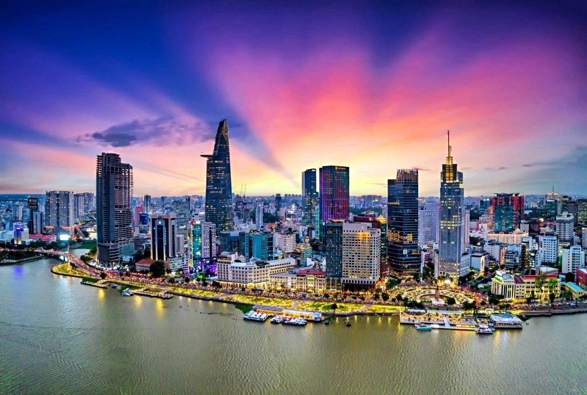 vietnamese economy at crossroads as 2026 opens new growth cycle picture 1