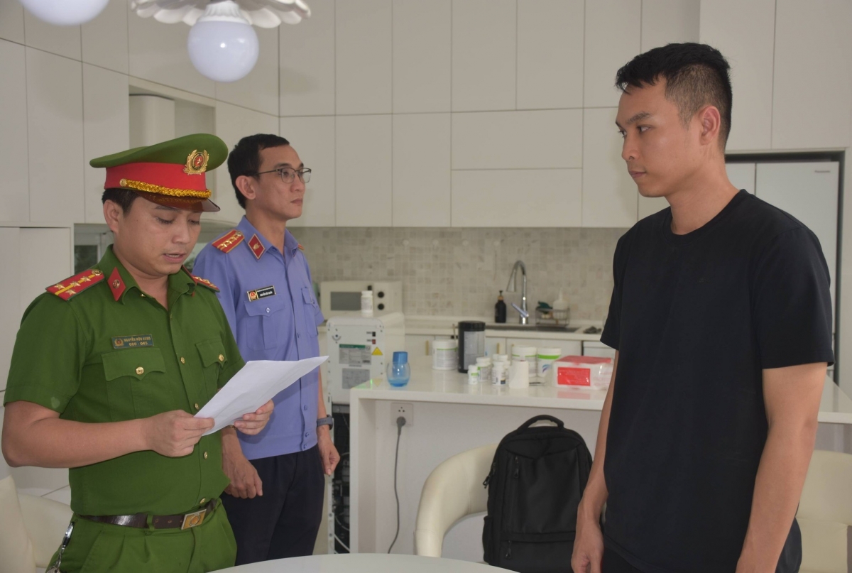 Truy tìm đối tượng lừa đảo chiếm đoạt tài sản hàng nghìn tỷ đồng